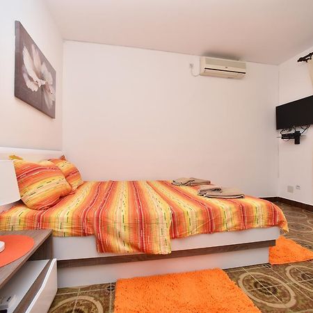 Mg Apartments And Rooms Будва Екстериор снимка
