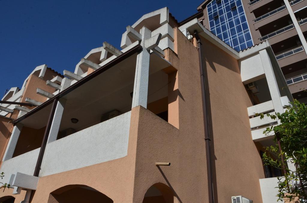 Mg Apartments And Rooms Будва Екстериор снимка